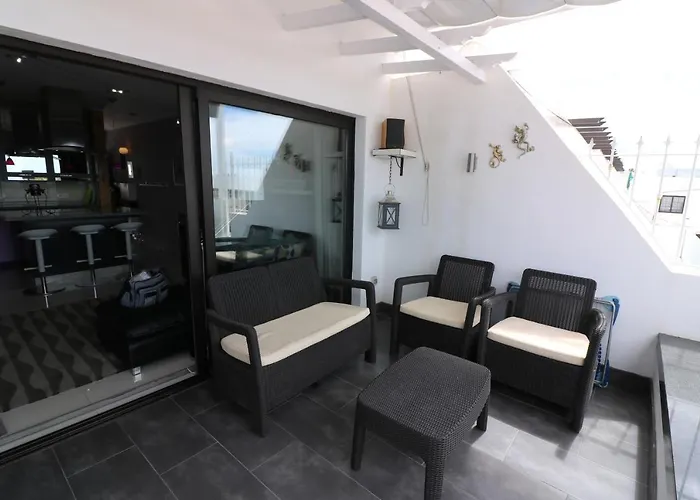 Atlantic Ocean View Apartment